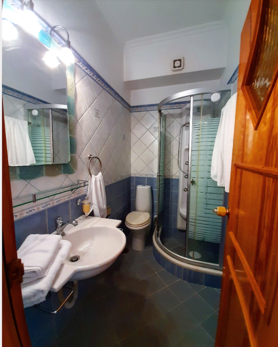 Evita's Resort Pool Askeli Poros