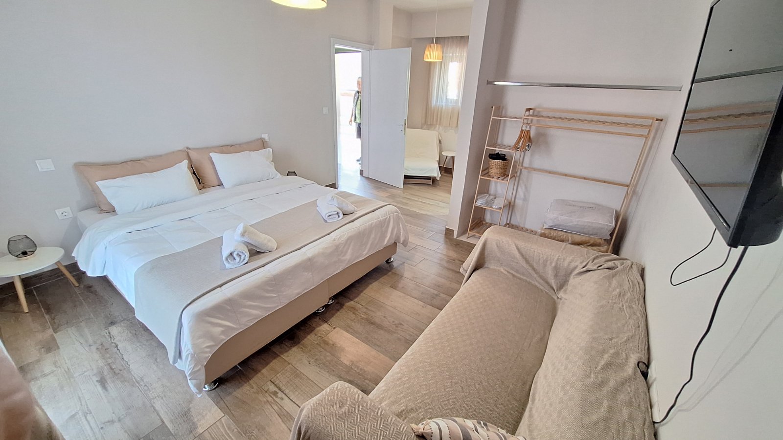 Evita's Resort Pool Askeli Poros