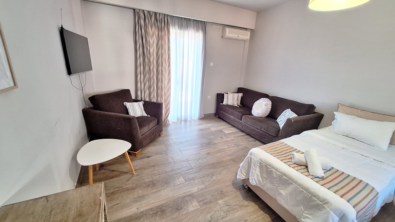 Evita's Resort Pool Askeli Poros