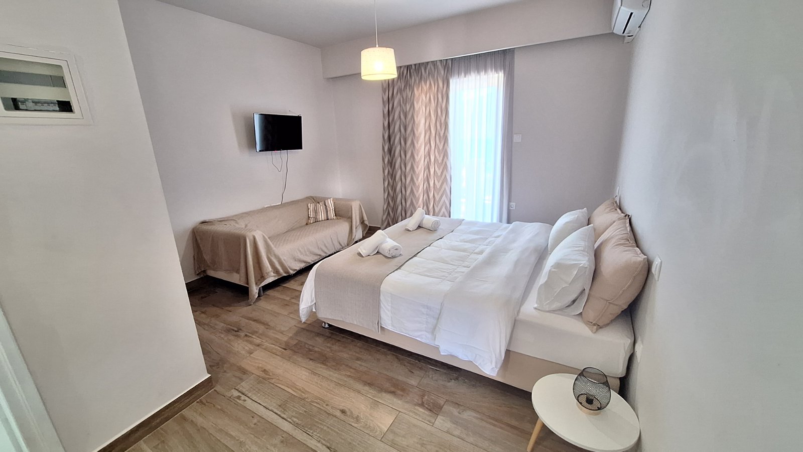 Evita's Resort Pool Askeli Poros