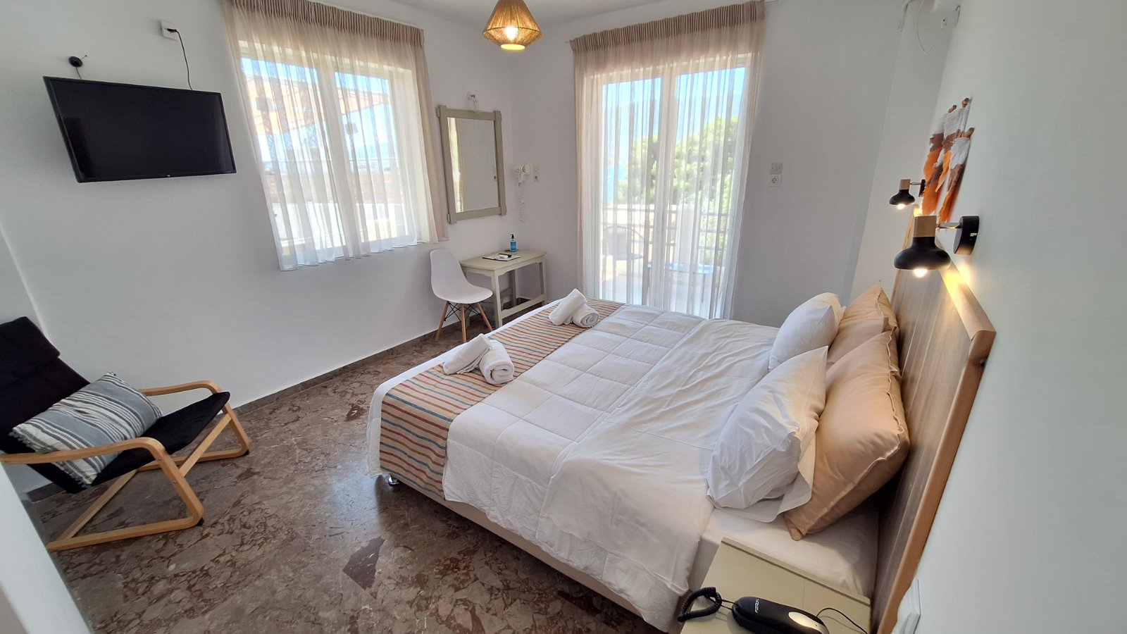 Evita's Resort Pool Askeli Poros